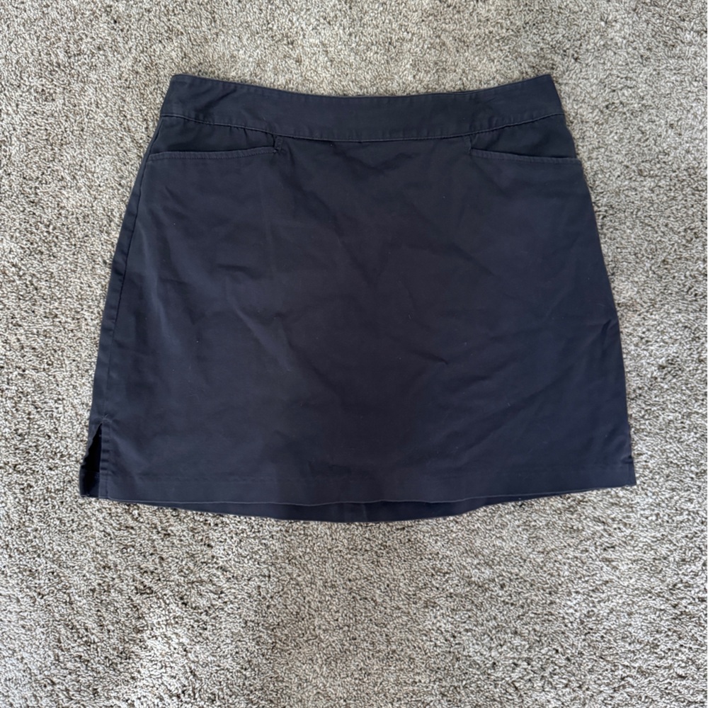 Grey skort with pockets